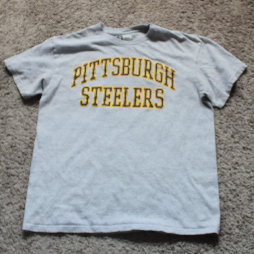 Men's NFL Team Apparel Pittsburg Steelers T Shirt Size M